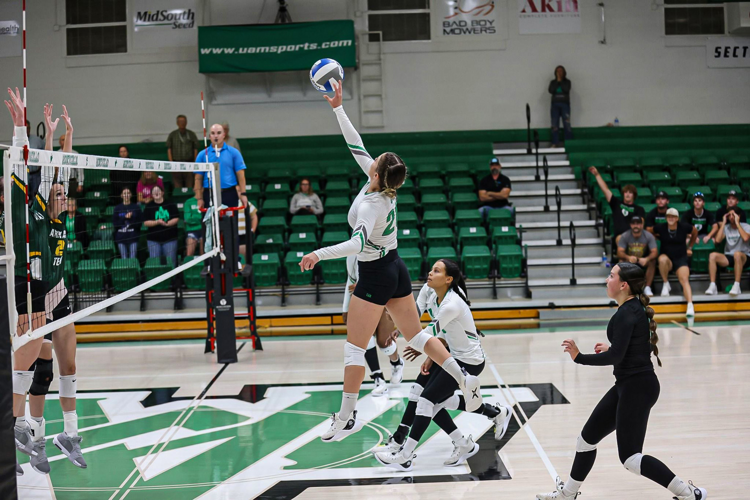 Arlicia Ortiz Volleyball Camps University of Arkansas at Monticello